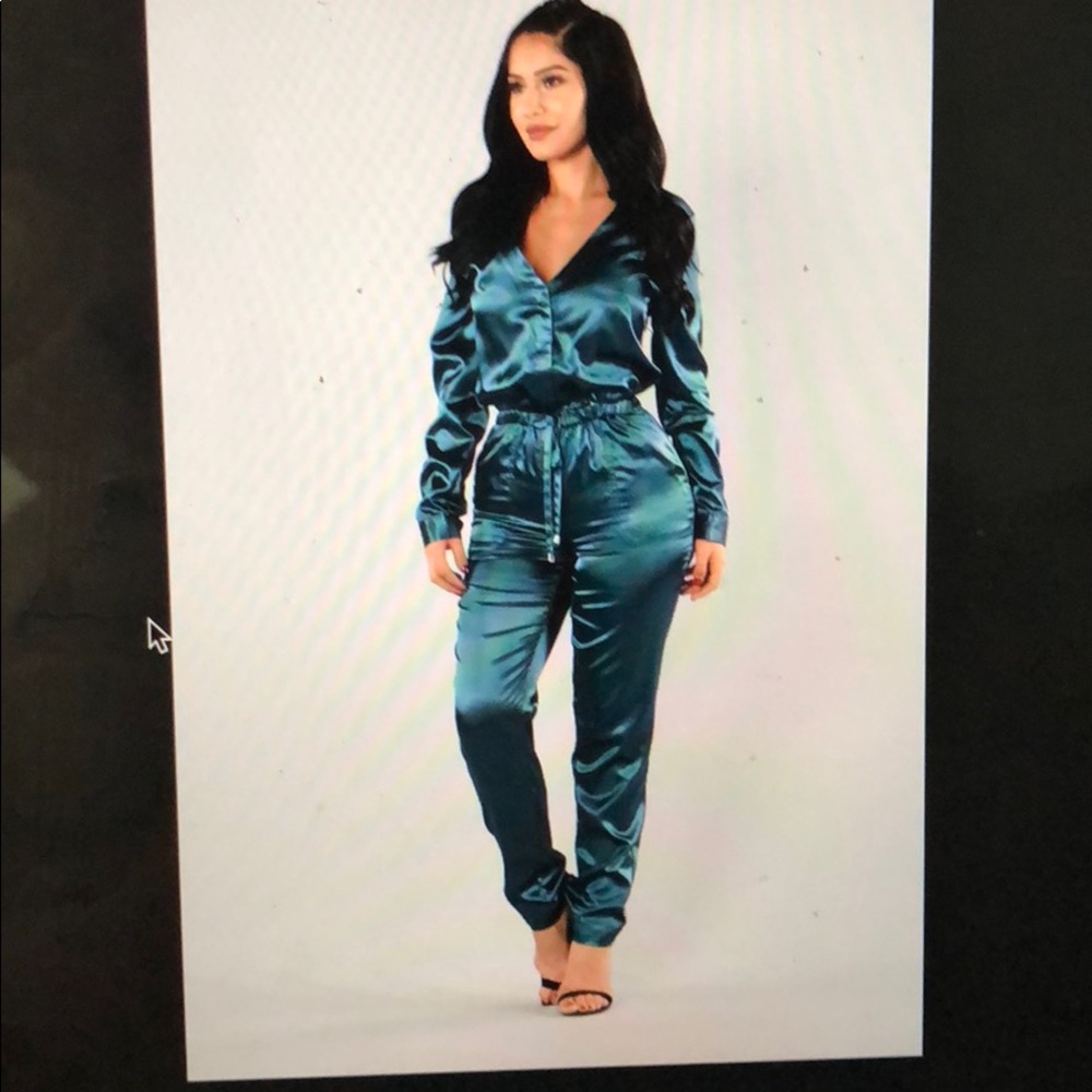 “nothing stopping me” jumpsuit